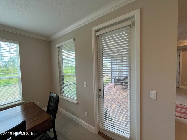 Photo - 211 Diamondback Ave