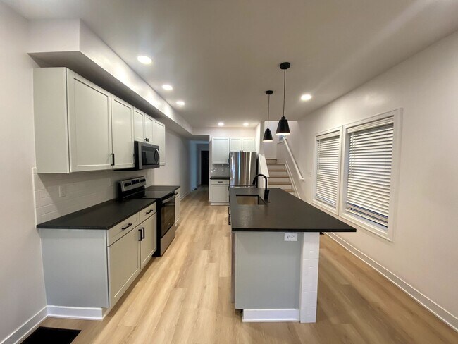 Photo - 1234 &amp; 1236 Summit St EMP Unit 1234 Summit St.