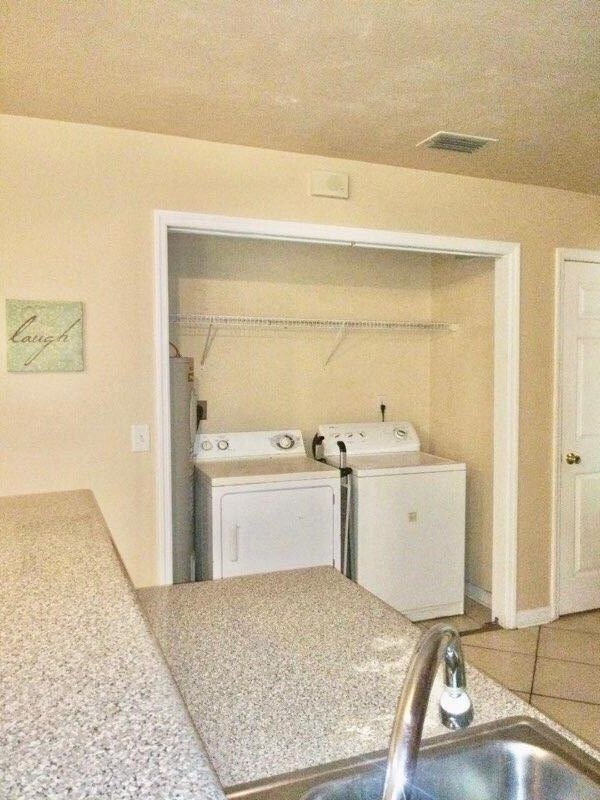 Photo - 2141 Holton St