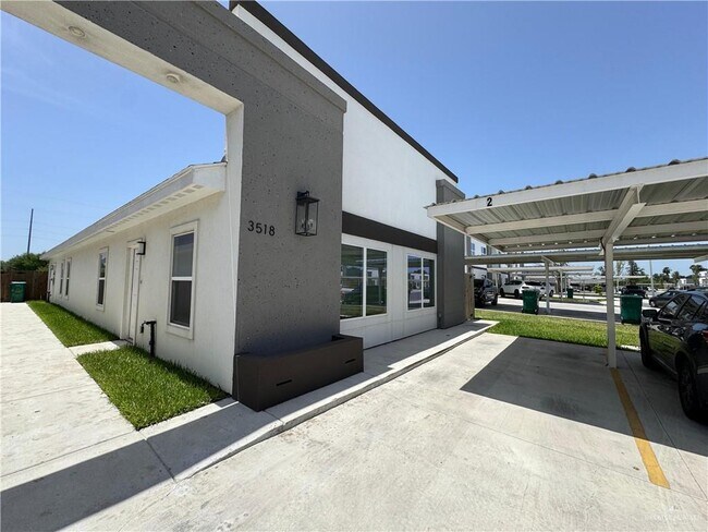 Photo - 27 South Dr Unit 1