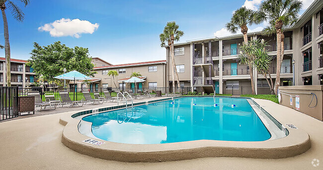 Building Photo - Fountain Court Apartments