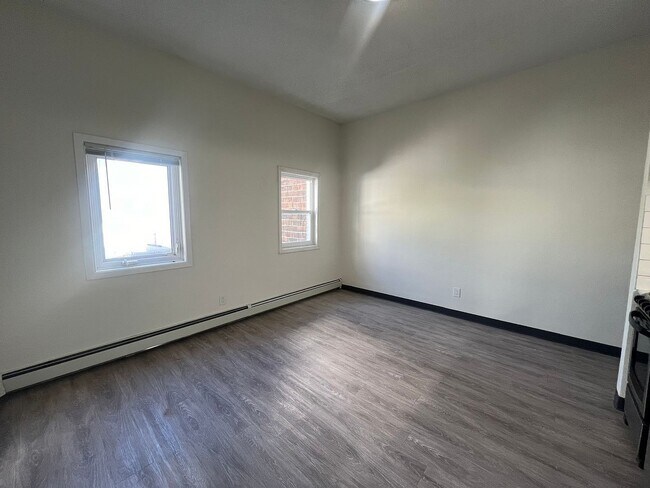 Photo - 1119 2nd St SW