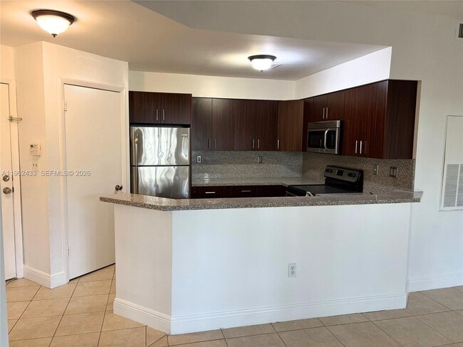 Photo - 2445 SW 18th Terrace Unit 915