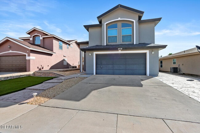 Photo - 454 Claiborne St