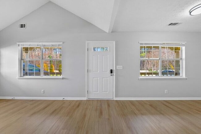 Photo - 4660 Bryant Rd