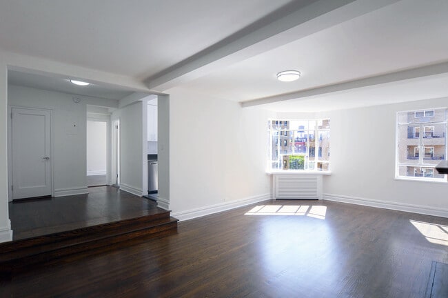 Building Photo - 20 Fifth Ave-ev2B Unit ev2B