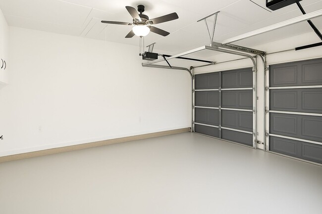 Photo - Marvelous 3-Bed Home in the Heart of Sherman Over 10,000 Sq Ft Lot!