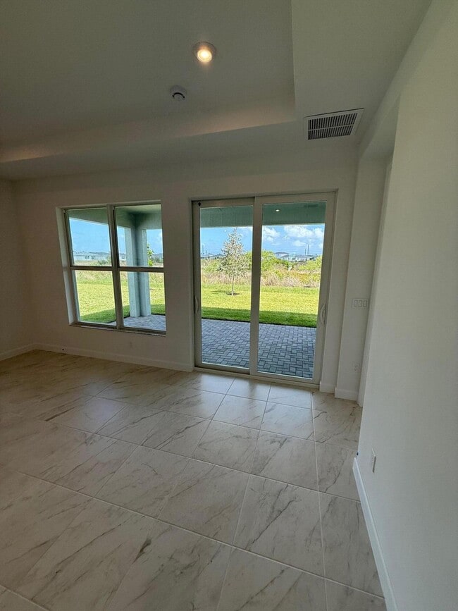 Photo - 13509 SW Bally Dr