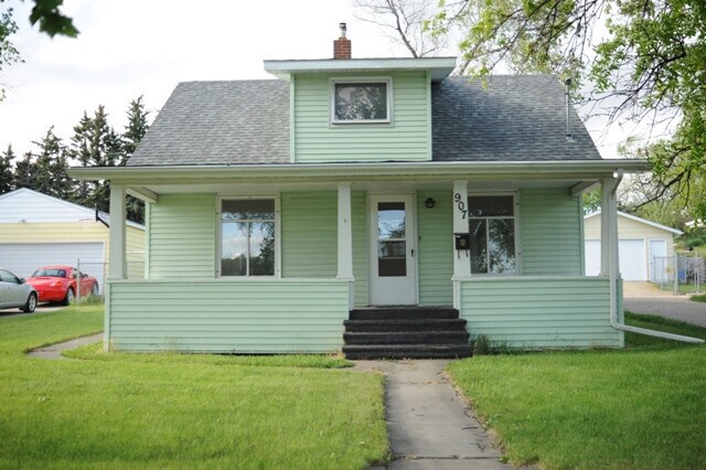 Photo - 3 Bedroom House!