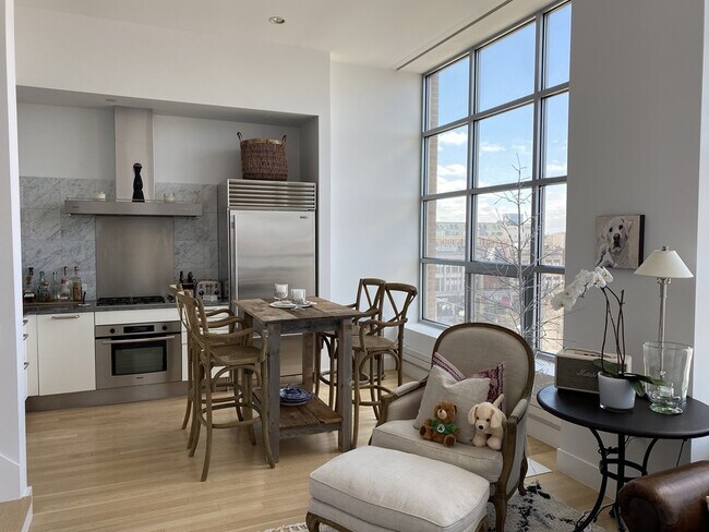 Photo - 359 Newbury St Unit 404