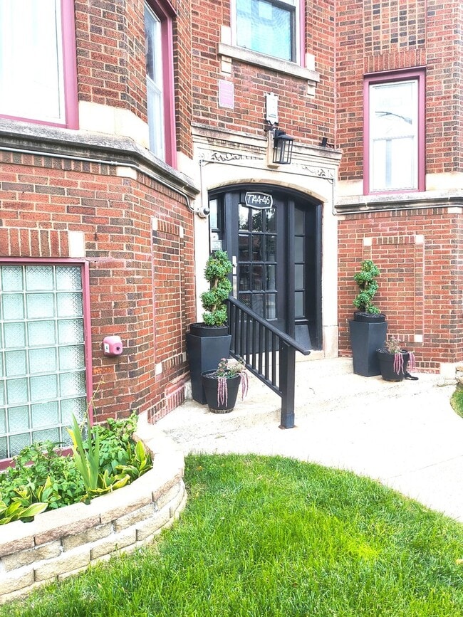 Photo - 7746 S Jeffery Blvd Unit 2