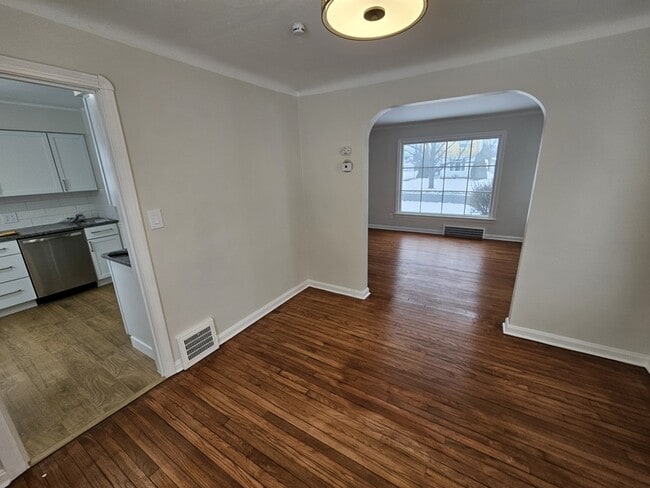 Photo - 13310 Thraves Rd