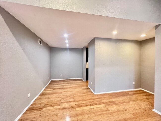 Photo - 10047 Westpark Dr