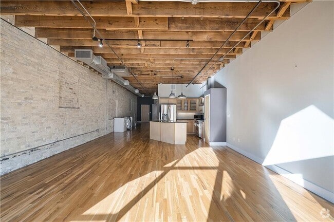 Building Photo - 411 Brazos St Unit 217 Rental