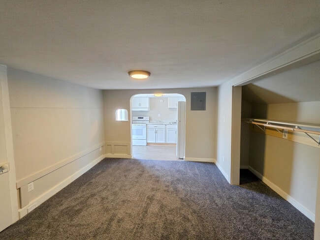 Photo - 1033 Villa St