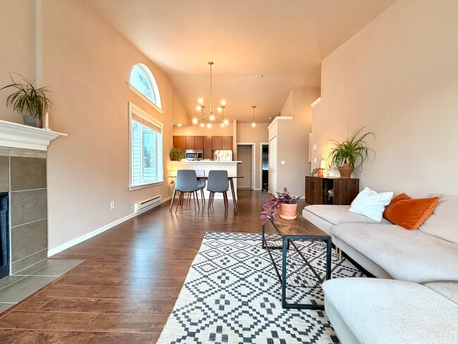 Photo - 16101 Bothell Everett Hwy Unit F302