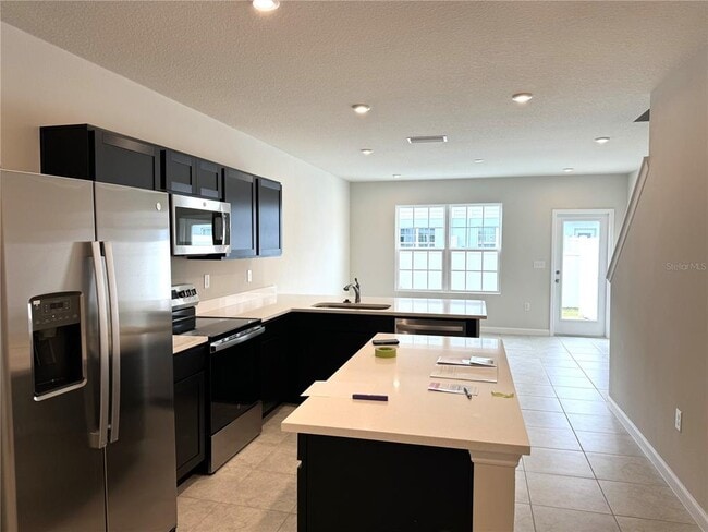 Photo - 4612 Old Blush St