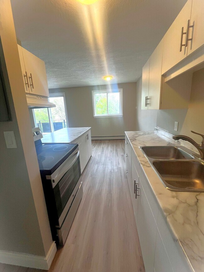 Photo - 1064 Brenchley St Unit 304