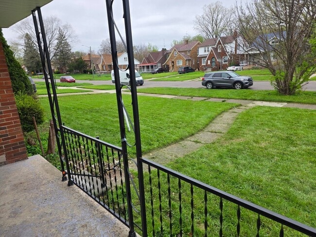 Photo - 12840 Kilbourne Ave