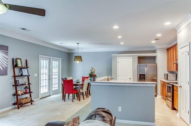 Photo - Charming 3 bedroom, 2.5 bath home located in the Lismore Park community.