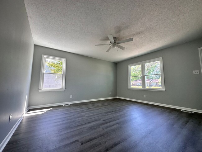 Photo - Exclusively Offered By Muse Realty, LLC