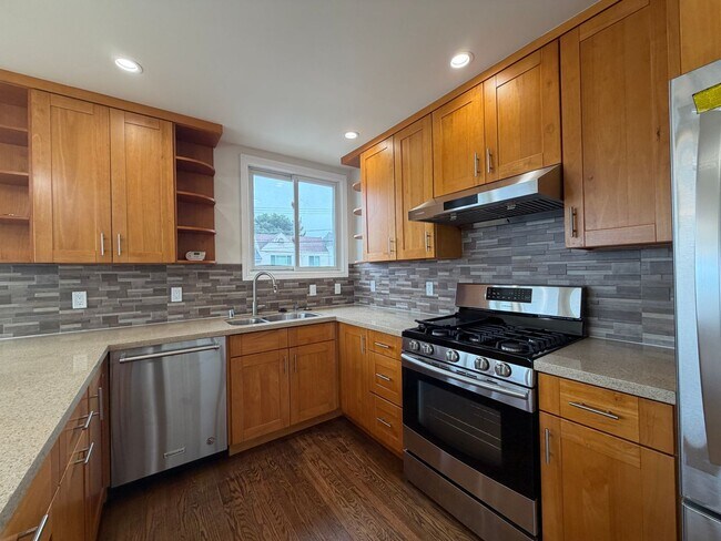 Photo - 1603 Ortega St Unit 1601