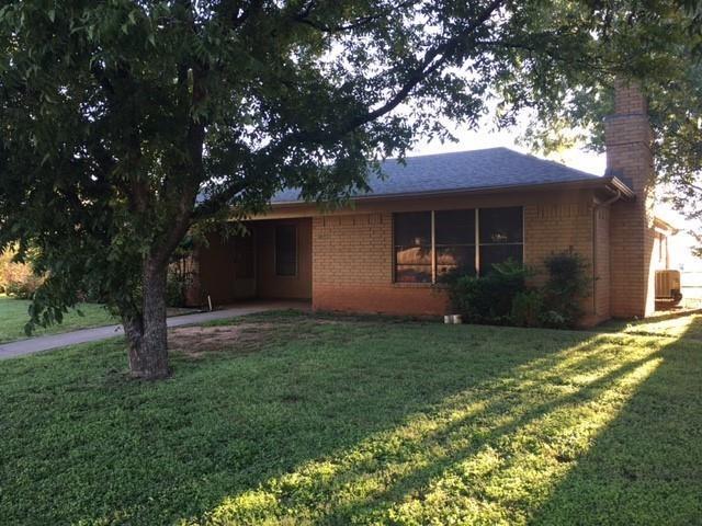 Photo - 975 Minter Ln