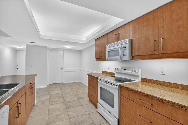 Photo - 2255 Lindell Blvd Unit 4305