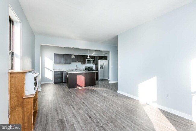 Photo - 1001 St Paul St Unit 6G