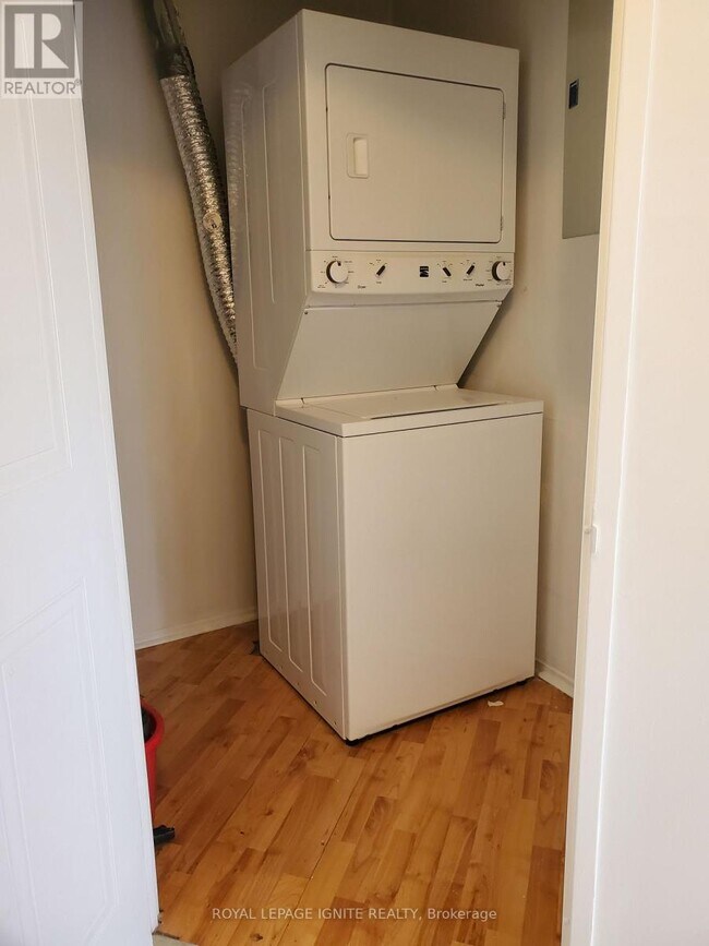 Photo - 11753 Sheppard Ave E Unit 324