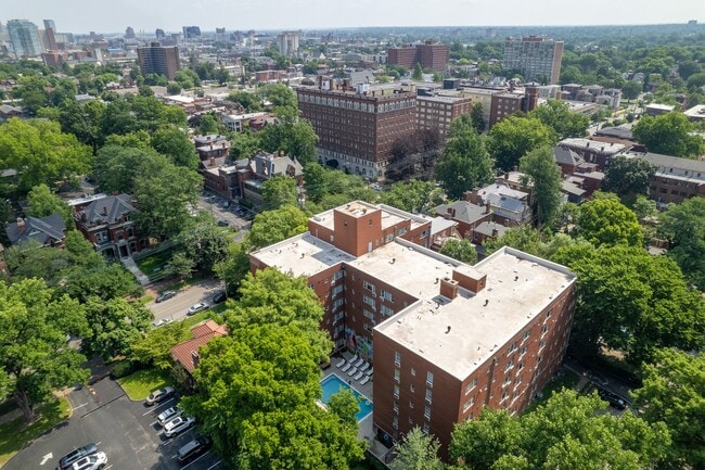 Lofts on Ormsby