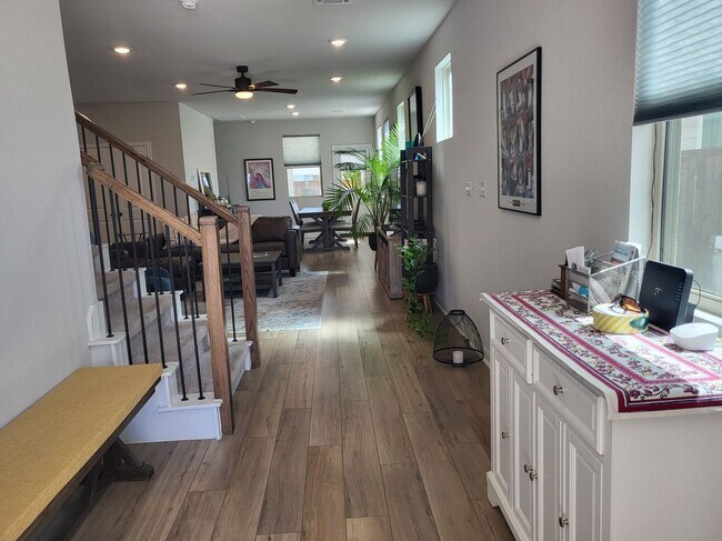 Photo - 108 Blue Hibiscus Dr