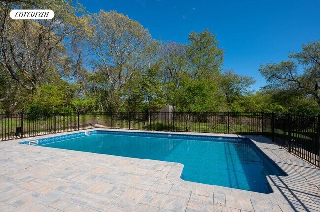 Photo - 10 Upper Firestone Rd