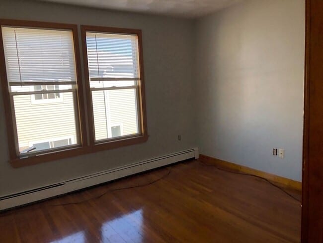 Photo - 47 Elmwood St Unit 2