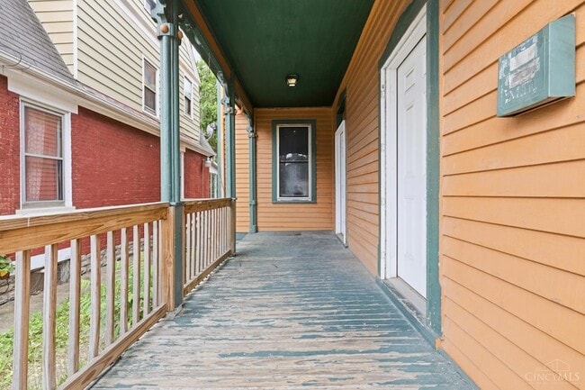 5109 Montgomery Rd