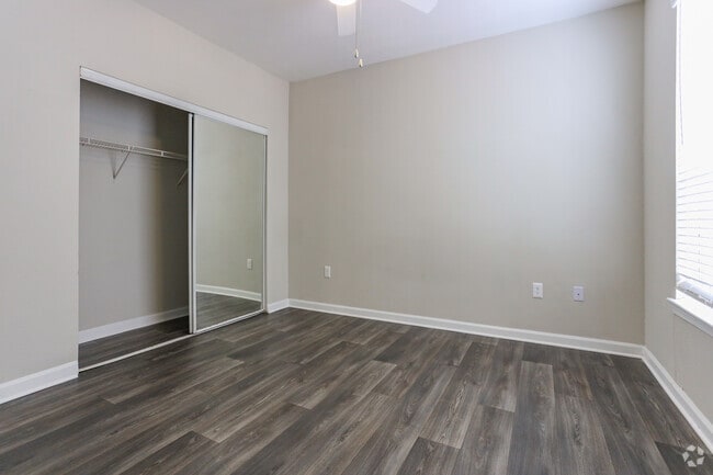 3 BR, 2 BA - 1,352 SF