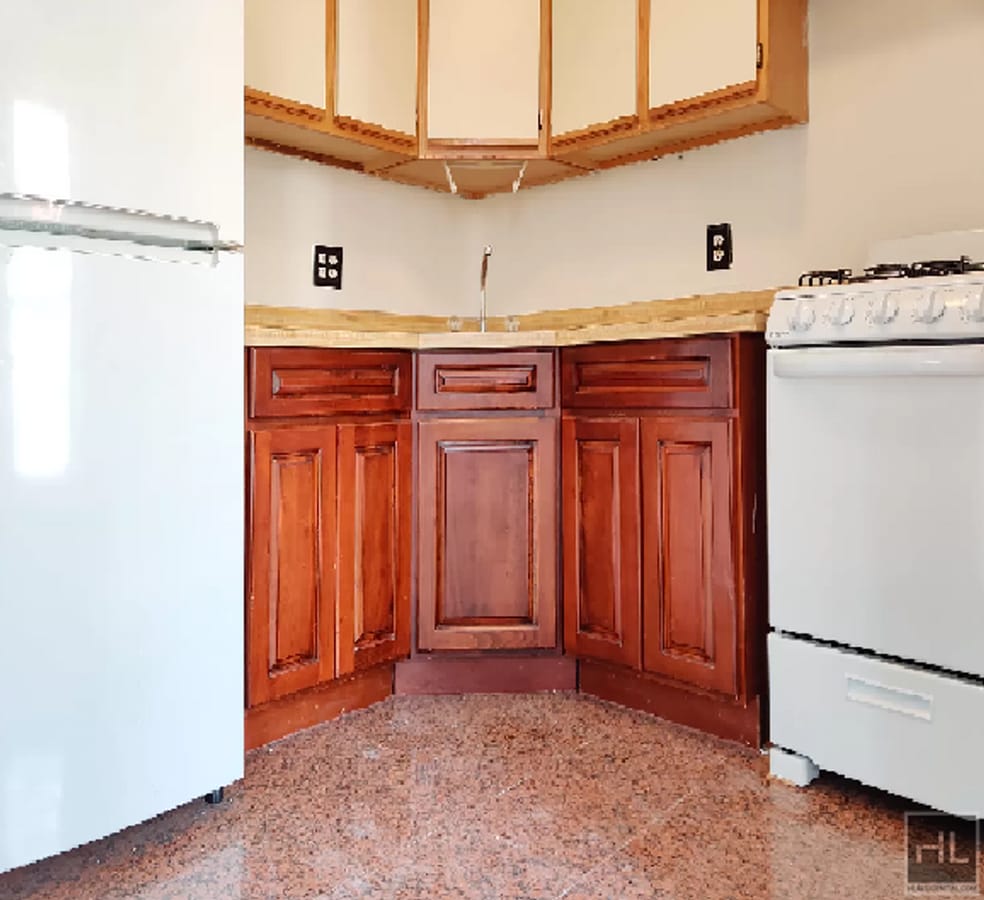 Photo - Sun-Filled 3BR in the Heart of the East Village | W/D in Unit Unidad 7