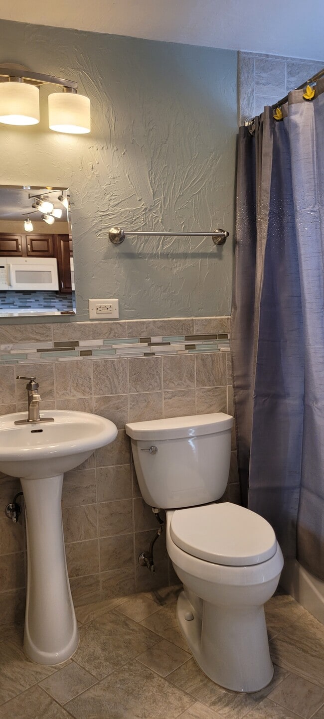 Photo - 1549 Idaho Ave