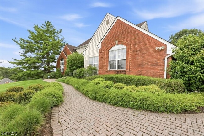 30 Homewood Dr