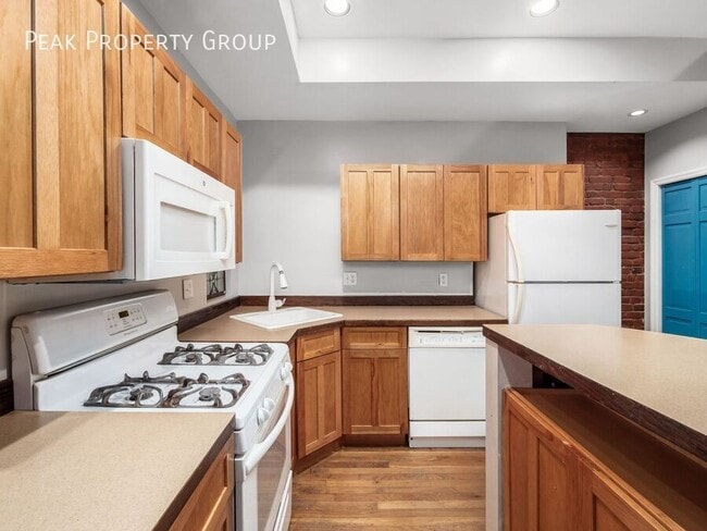 Photo - 1230 Indianola Ave