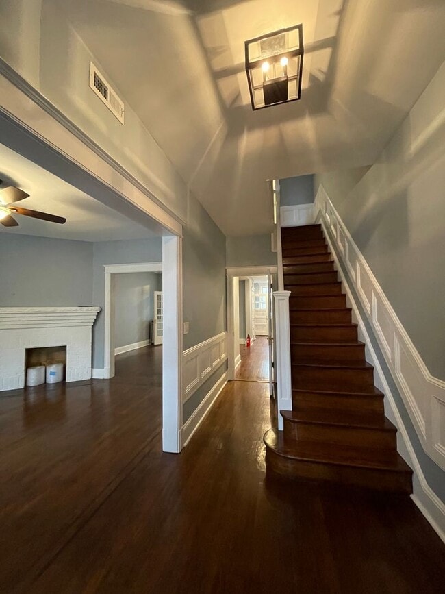 Photo - Beautiful Petworth Row House On Grant Circle Park W/Parking Included, Pets Welcomed, Updated Kitc...