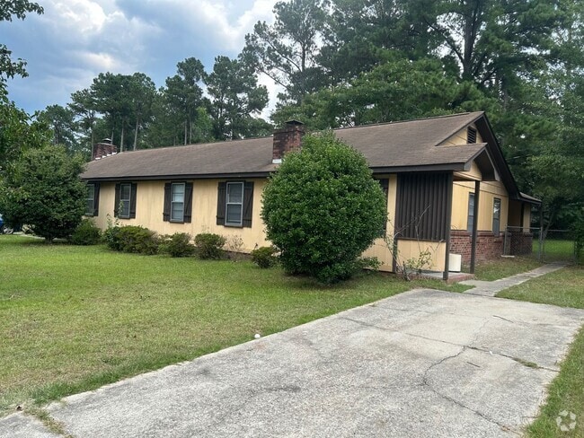 Building Photo - Mountain Brook Drive B&amp;B General Brick... Unit 7513 Mount Rental