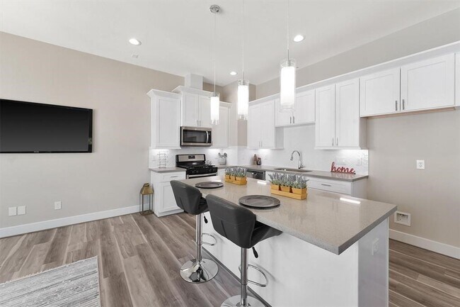 Photo - 2504 W Tidwell Rd
