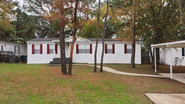 Building Photo - 18639 Limber Pines Dr