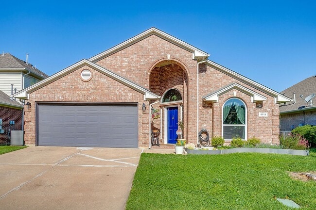 Building Photo - Welcome Home- Amazing 4 Bed, 2 Bath Rental in Desirable Trace Ridge- Keller ISD- 76244