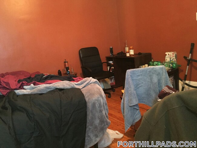 Photo - 160 Centre St Unidad 2