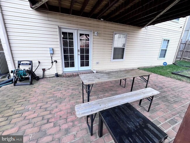 Photo - 2847 Linden Knoll Ct