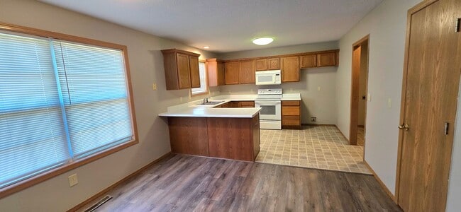 Photo - 3 Bedroom 2 Bath in Strafford on a corner lot for $1395!