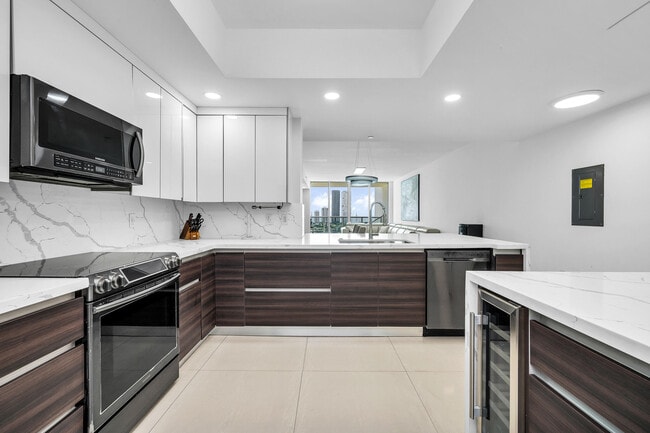 Photo - 3330 NE 190th St Unit 1911