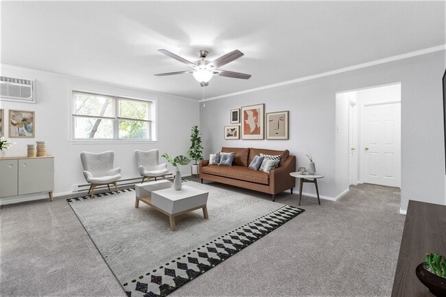 Photo - Fox Meadows Apartments